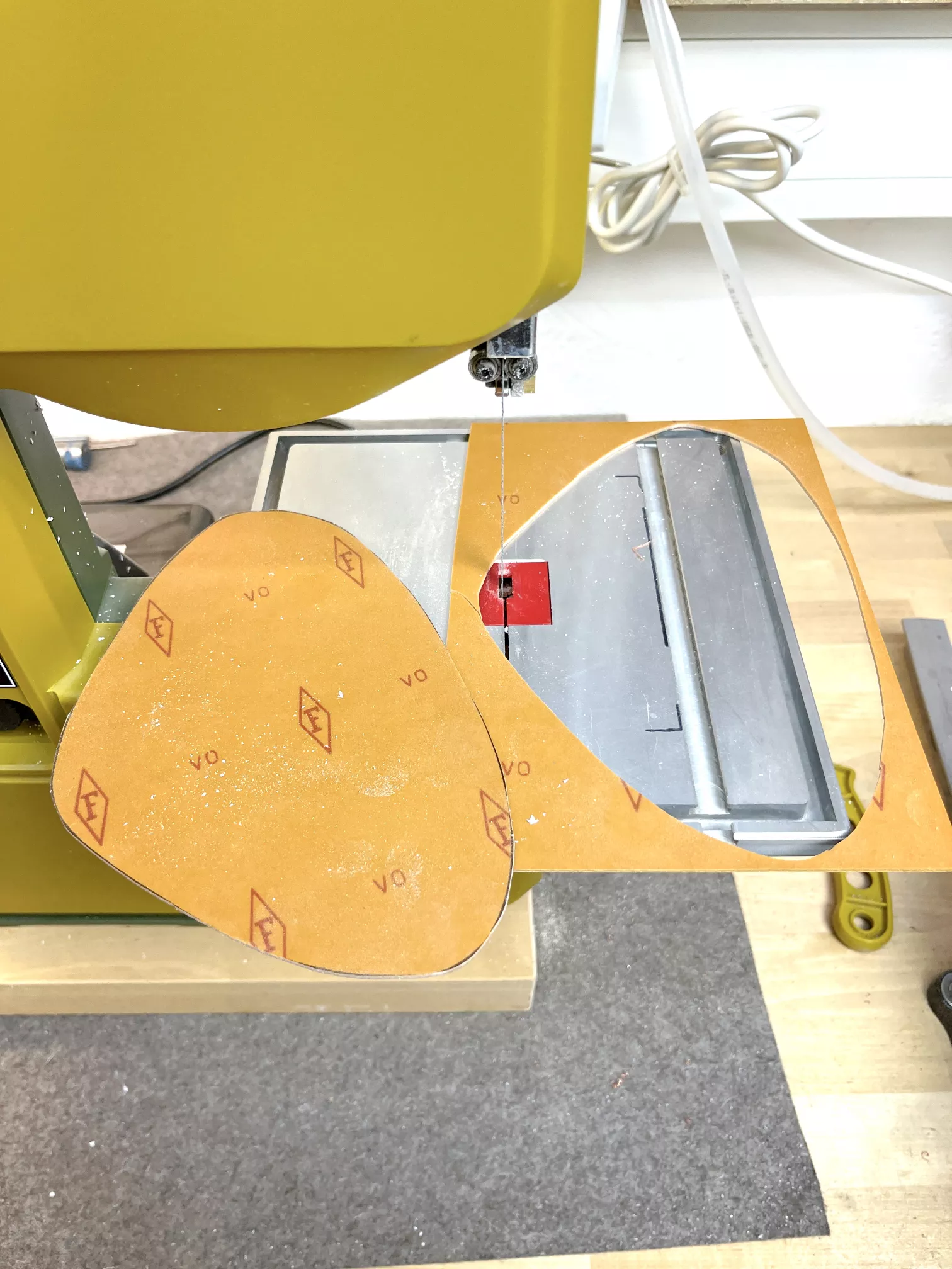 Fertigung eines Bodendeckels für die Tara Statue