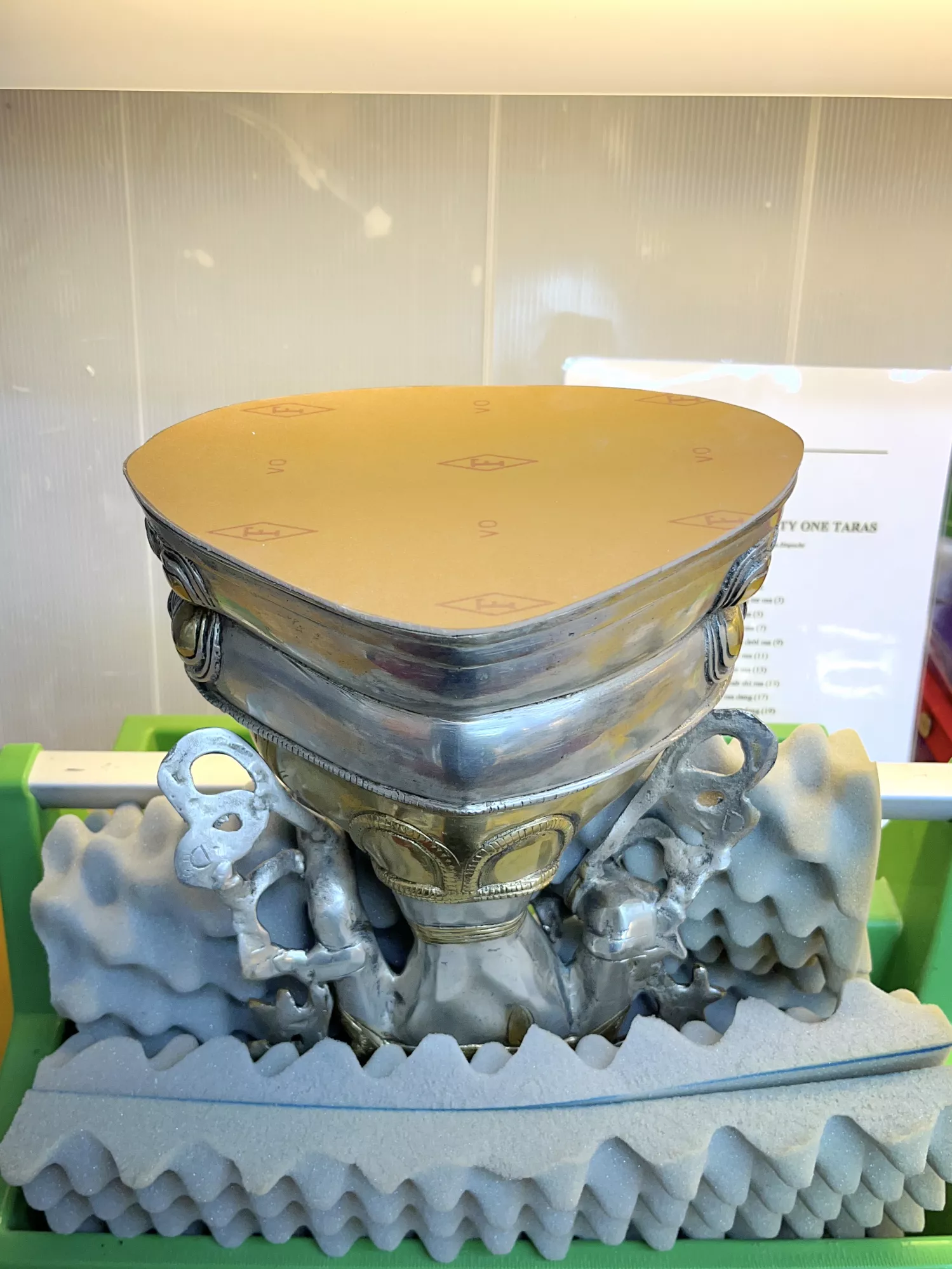 Fertigung eines Bodendeckels für die Tara Statue