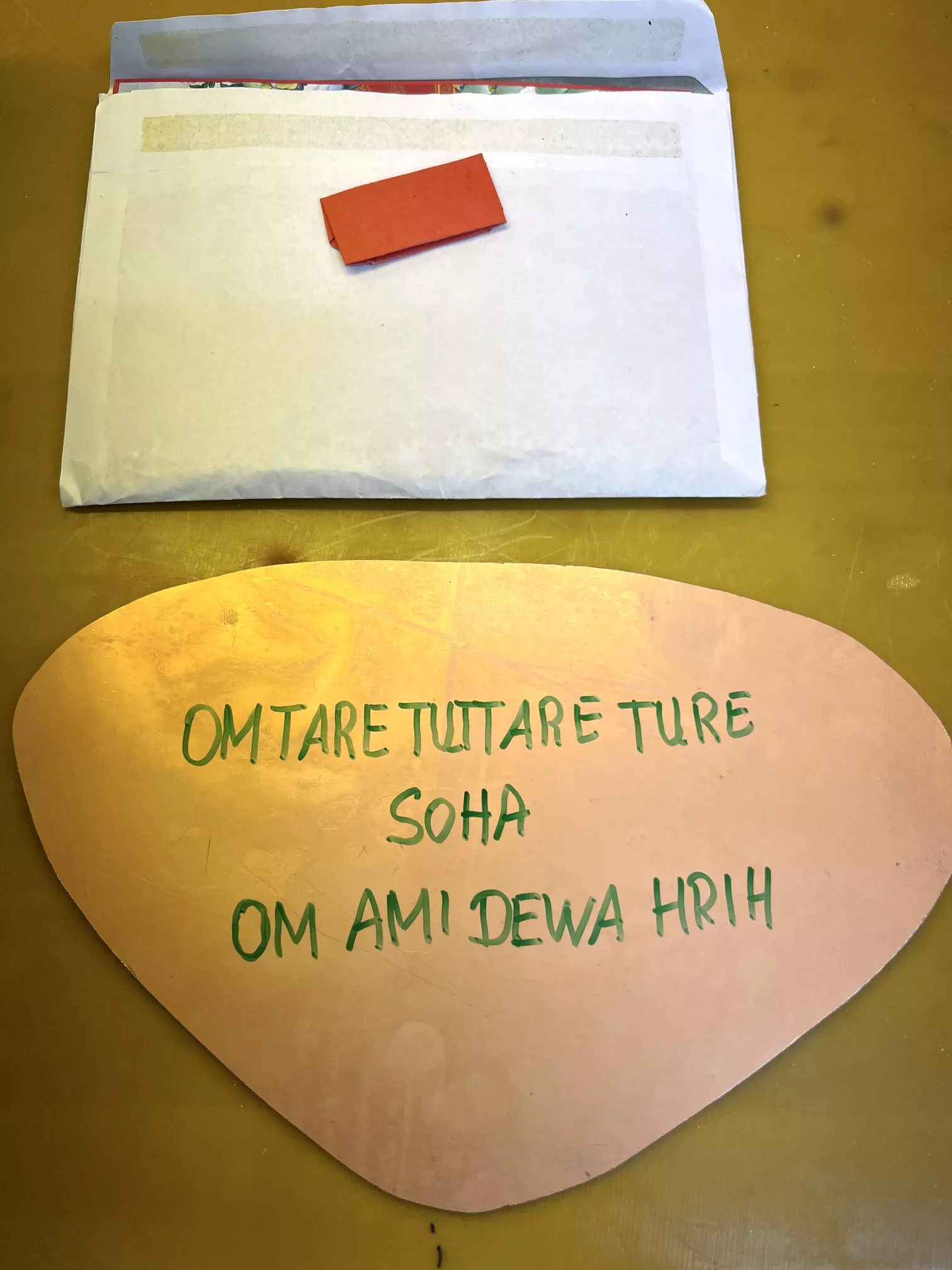 Fertigung eines Bodendeckels für die Tara Statue