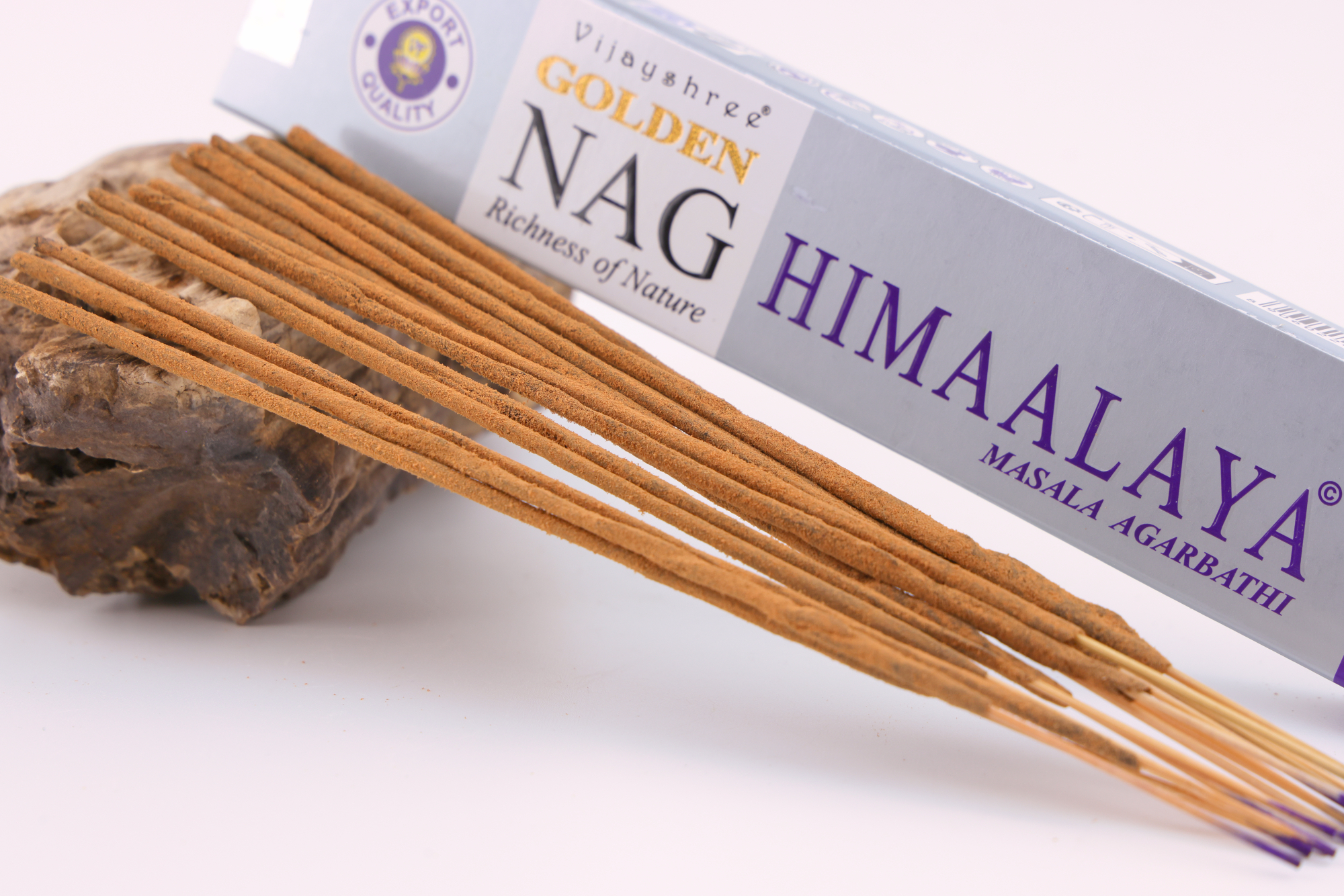 Indische Räucherstäbchen - Golden Nag - Himalaya Räucherstäbchen
