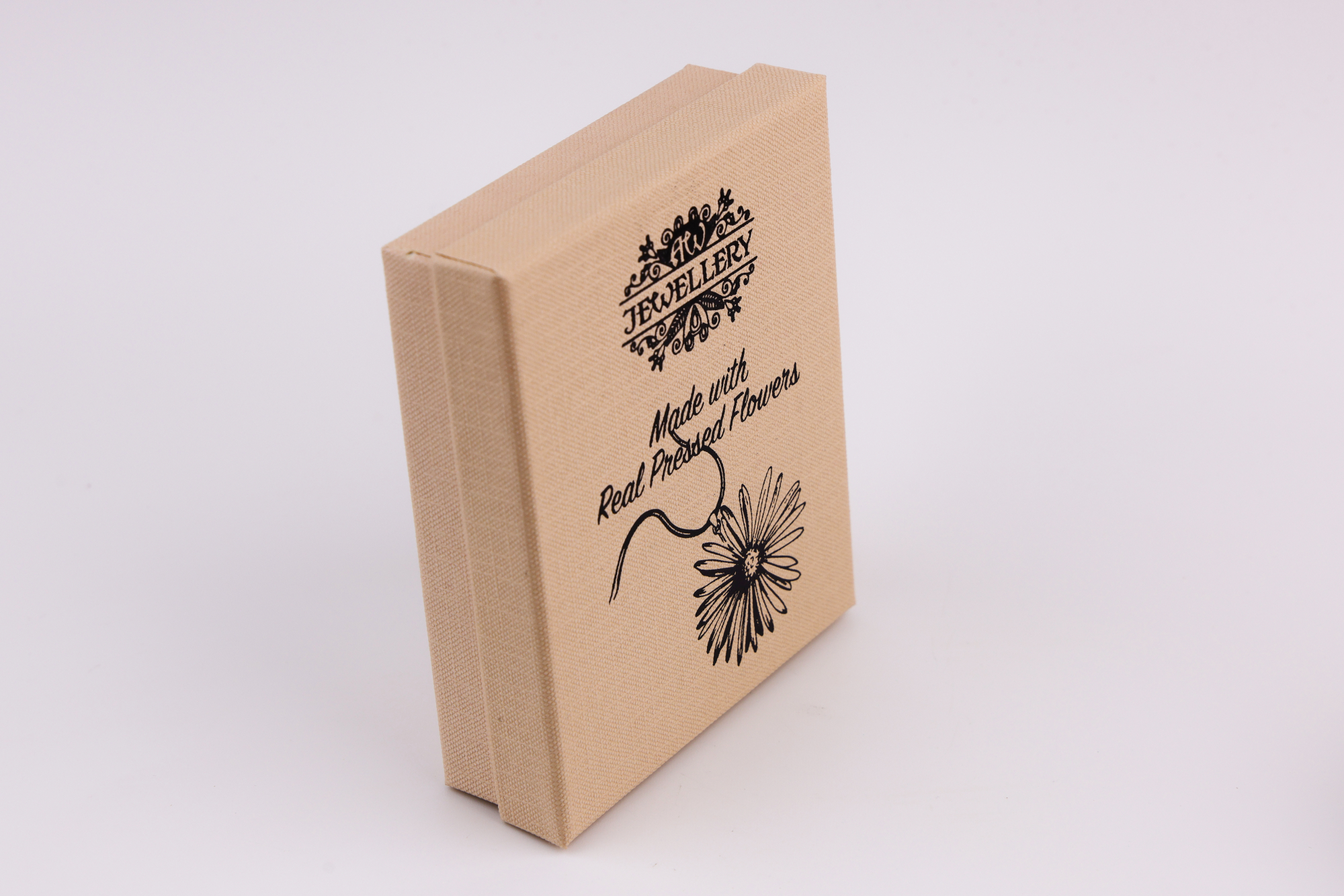 Baum‑des‑Lebens Schmuckset mit rosa Baum‑Motiv, bestehend aus Halsanhänger und Ohrringen in beige Geschenkbox