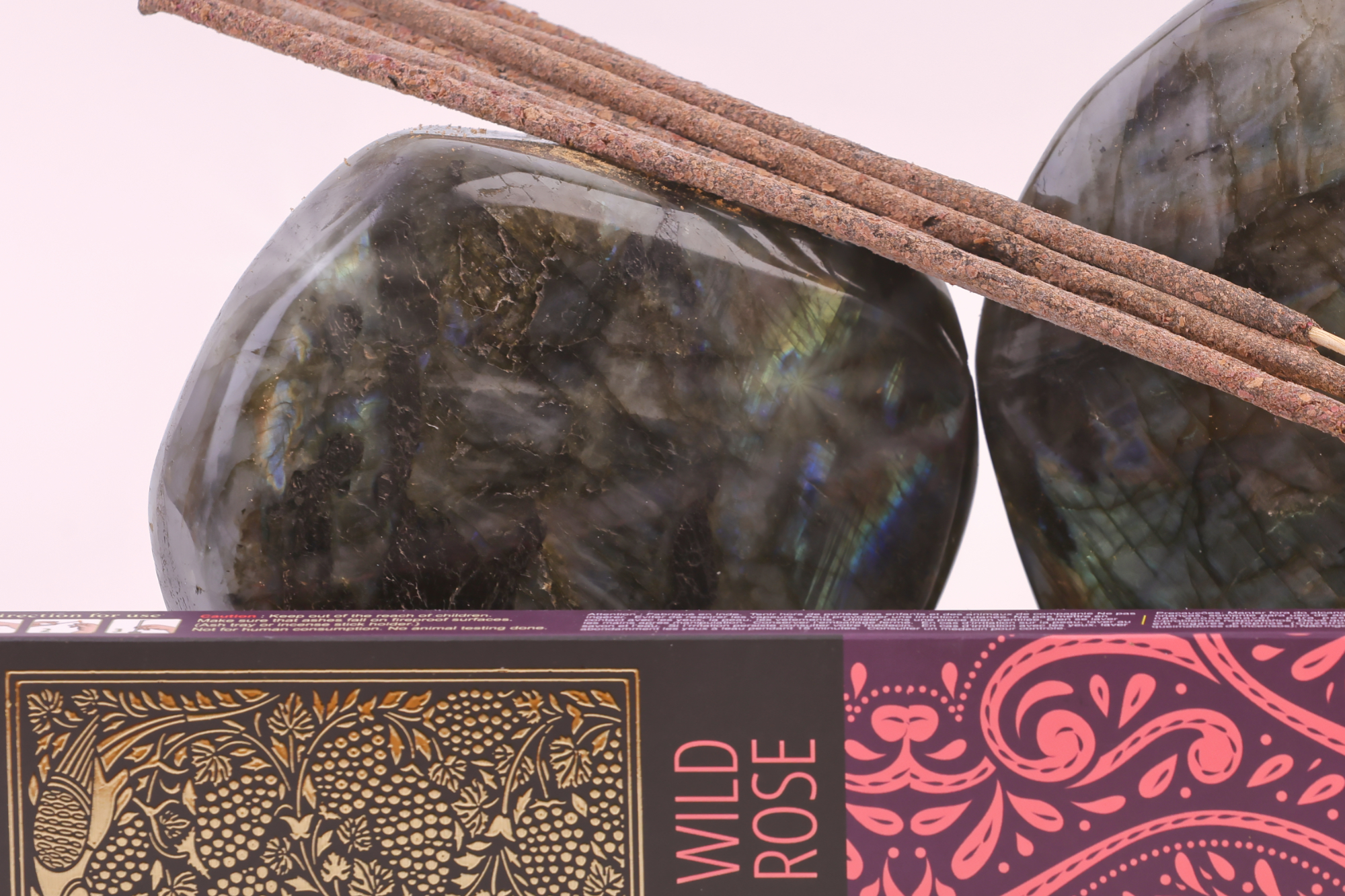 Banjara Wild Rose extra lange Räucherstäbchen mit sichtbaren Stäbchen