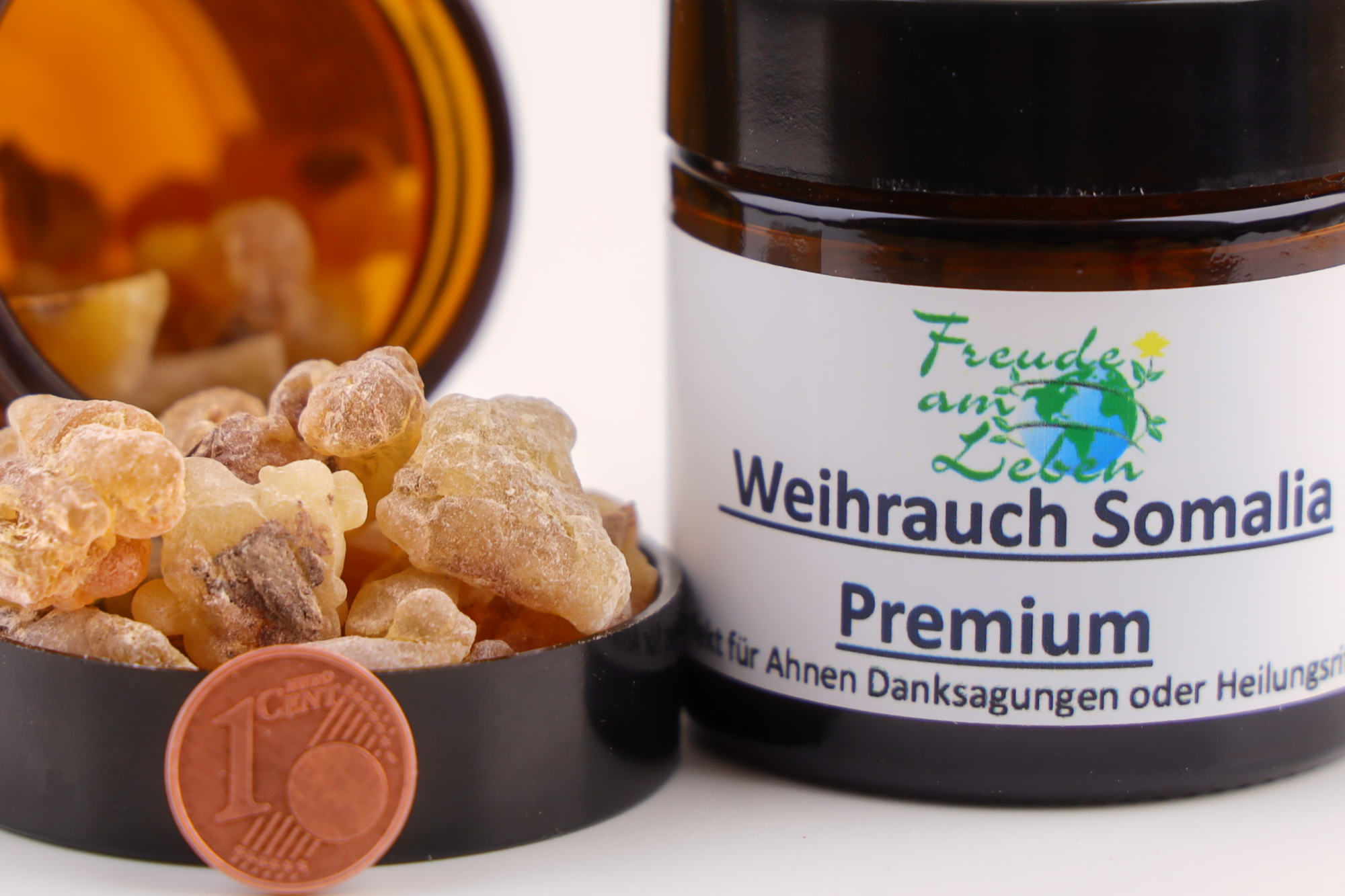 Ein etikettiertes Schraubglas mit Weihrauch Somalia Premium.