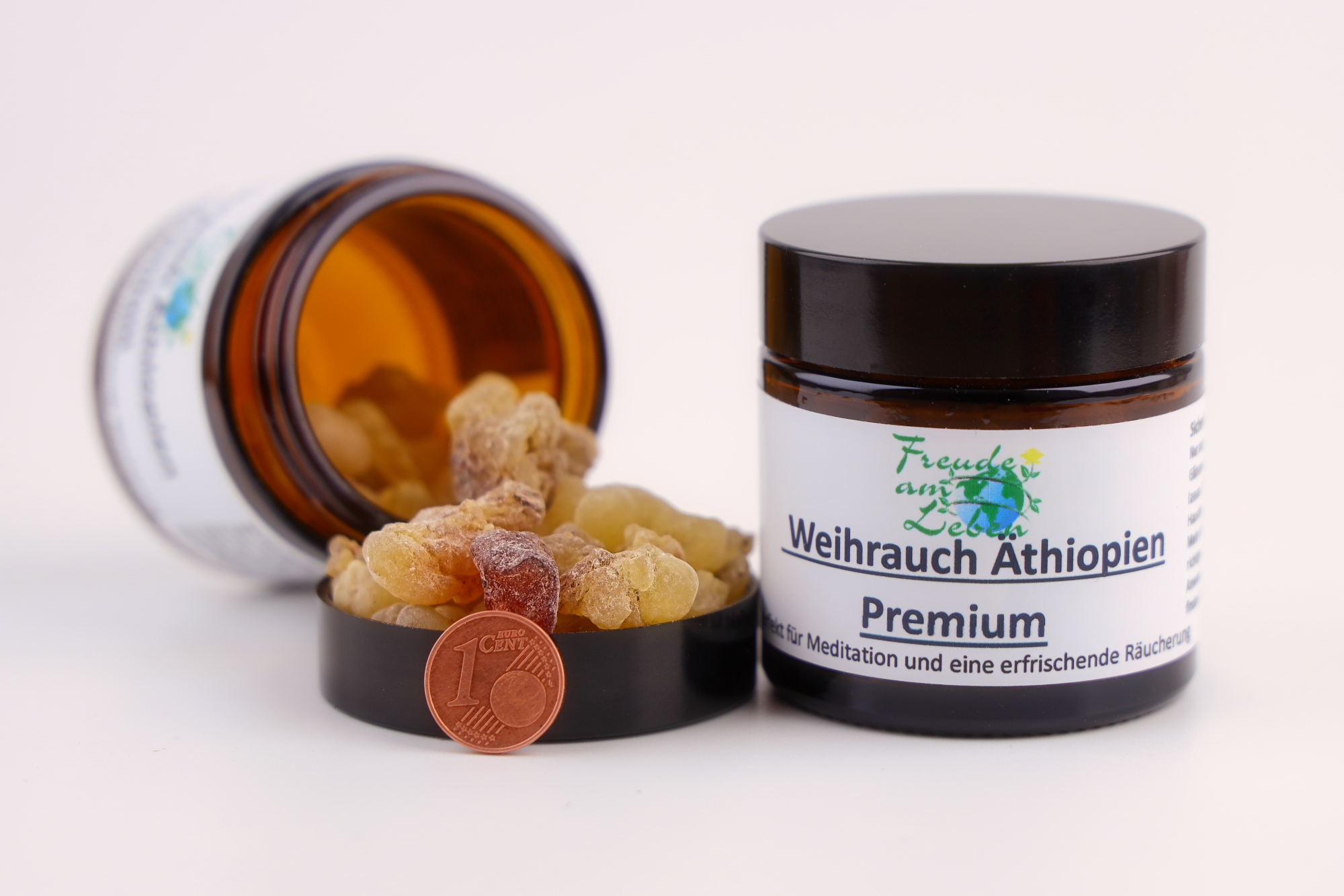 Ein etikettiertes Schraubglas mit Weihrauch Äthiopien Premium.